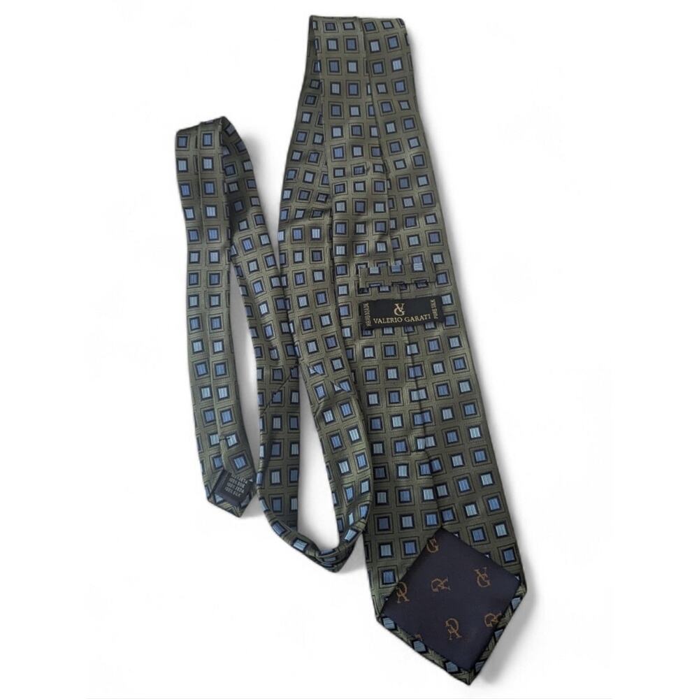 Valerio Garati Handmade Italian Silk Tie Blue Gray Geometric Square Pattern Neck